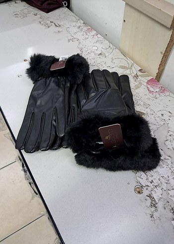 Kürk Detaylı Siyah Deri Kadın Eldiveni - Görsel 3