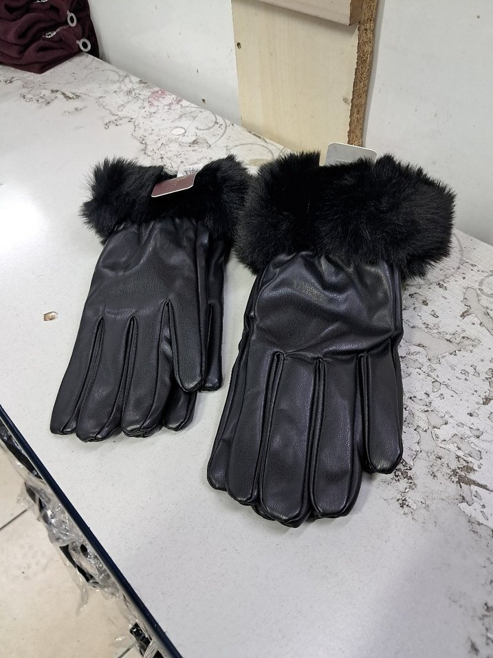Kürk Detaylı Siyah Deri Kadın Eldiveni - Görsel 4