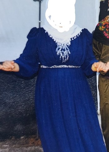 Uzun Lacivert İşlemeli Kadın Abiye Elbise - Görsel 9