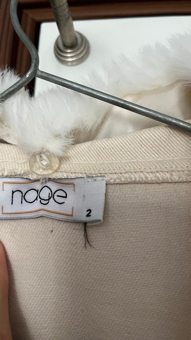 Beyaz Peluş Yaka Kadın Ceket - Görsel 3