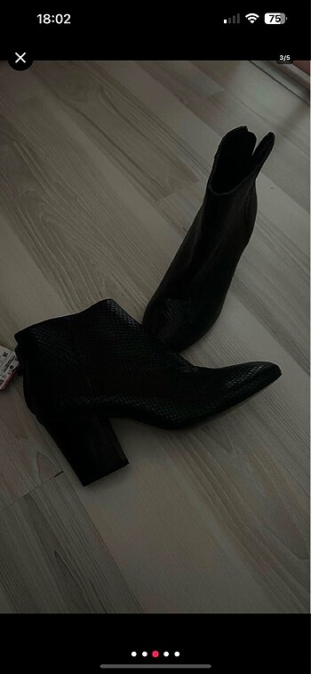 38 Beden Etiketli Zara Bot