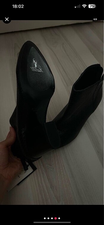38 Beden siyah Renk Etiketli Zara Bot