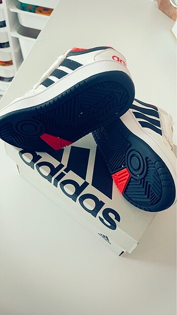 21 Beden Adidas