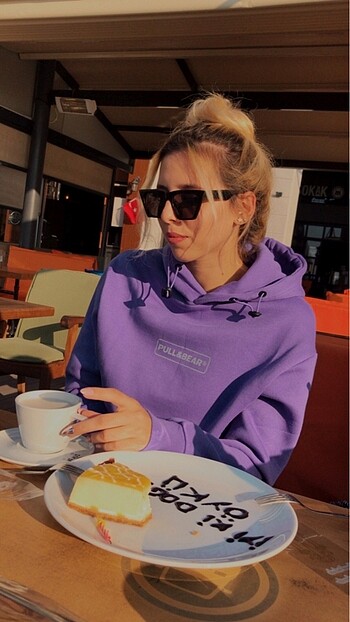 Pull&Bear mor sweatahirt