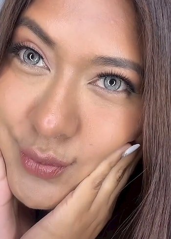 Gri Renkli Beyaz Takma Kirpik - Görsel 2