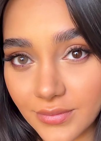 Bej Renkli Takma Kirpik sıfır kutulu yıllık Lenss - Görsel 3