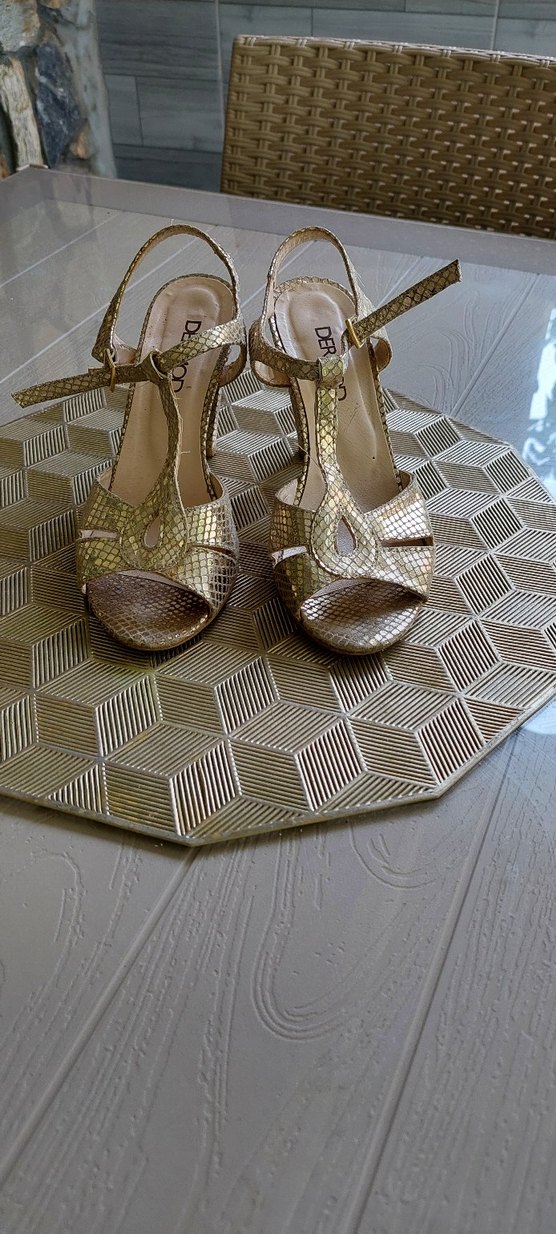 Derimod Altın Renk Yılan Desenli Platform Topuklu - Görsel 3