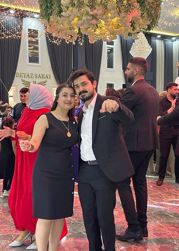 Klasik Siyah Midi Elbise - Görsel 3