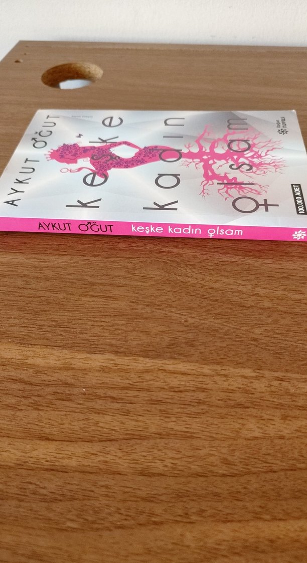 Keşke Kadın Olsam - Aykut Oğut - Görsel 3