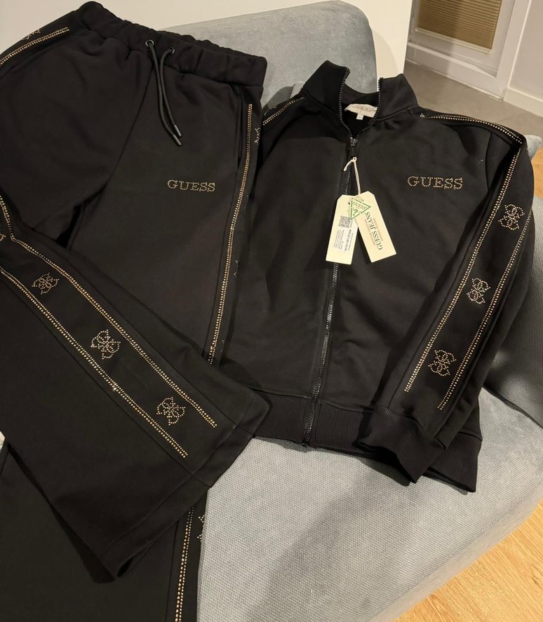 Guess Kadın Regular Fit Uzun Kollu Eşofman Takımı - Görsel 2