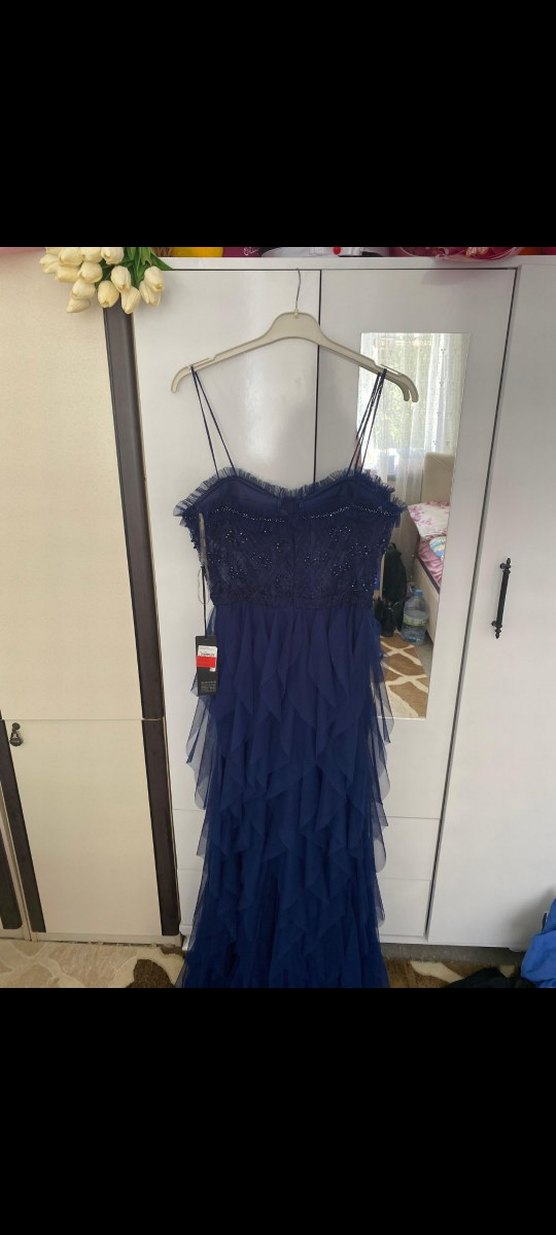 Straplez Lacivert Uzun Nakışlı Abiye Elbise - Görsel 3