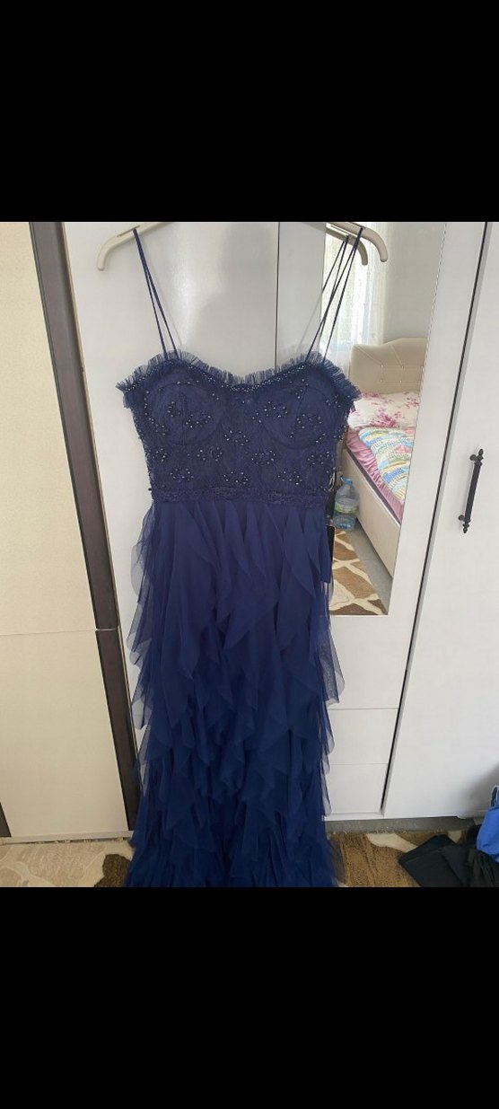 Straplez Lacivert Uzun Nakışlı Abiye Elbise - Görsel 2