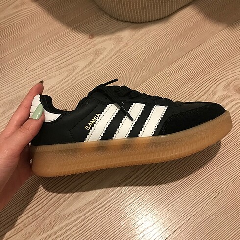 Adidas Samba model spor ayakkabı