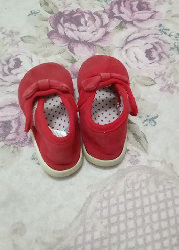LC Waikiki kırmızı yazlık ayakkabi