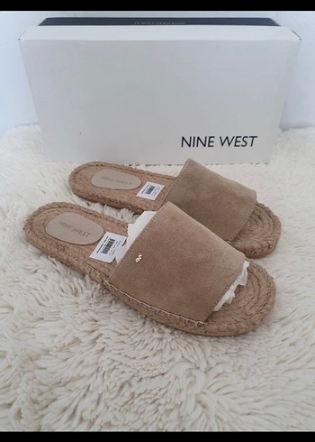 Nine West 39
