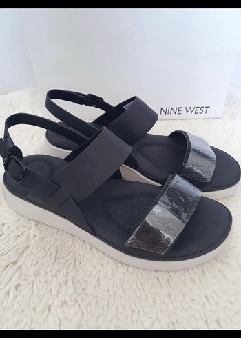Nine West 36