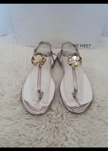 Bej Parlak Taş Detaylı Nine West Topuklu Sandalet - Görsel 2