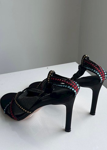 Boncuk İşlemeli Süet Stiletto Topuklu Kadın Ayakkabı - Görsel 4