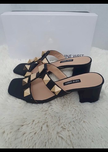 37 Beden siyah Renk Nine West Siyah Tokalı Kadın Terlik