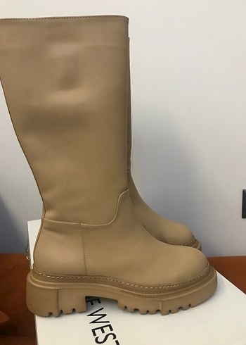 Bej Deri Dizüstü İnce Topuklu Kadın Çizme - Görsel 3