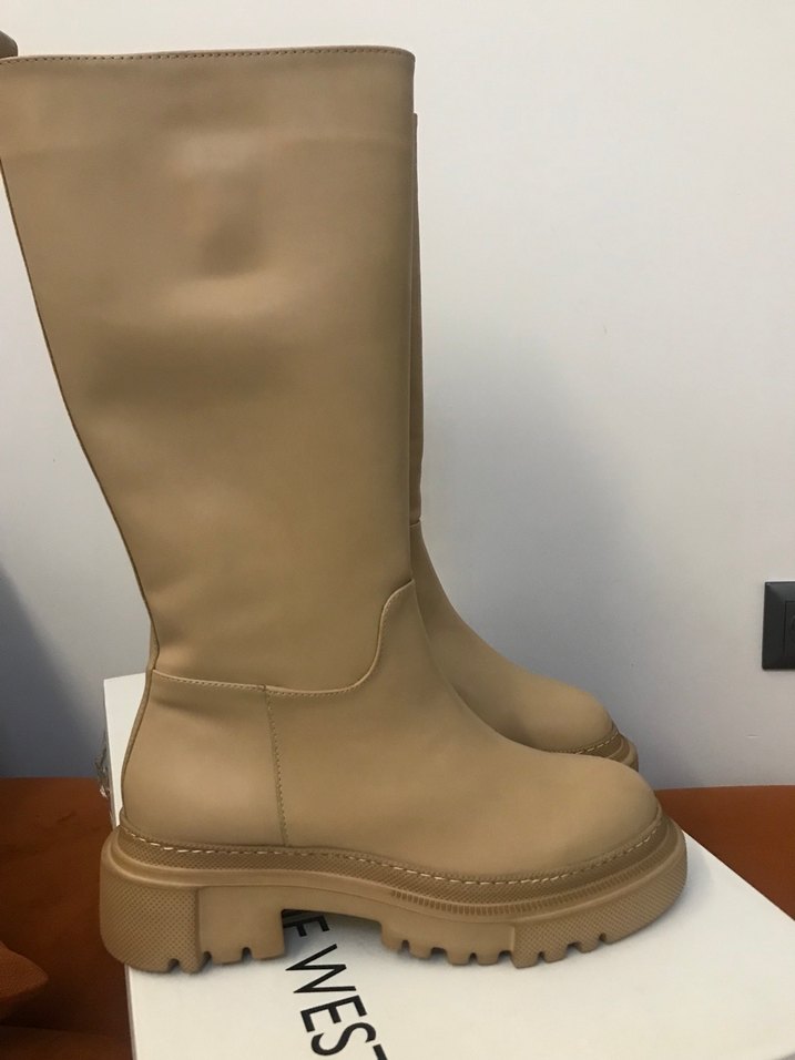 Bej Deri Dizüstü İnce Topuklu Kadın Çizme - Görsel 3