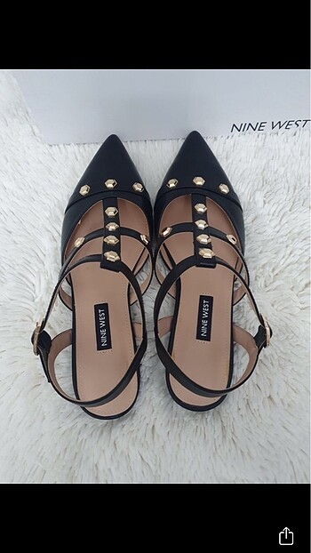 37 Beden siyah Renk Nine west