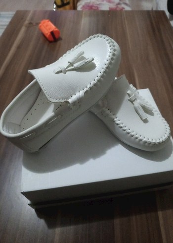 Beyaz Erkek Çocuk Püsküllü Loafer - Görsel 2