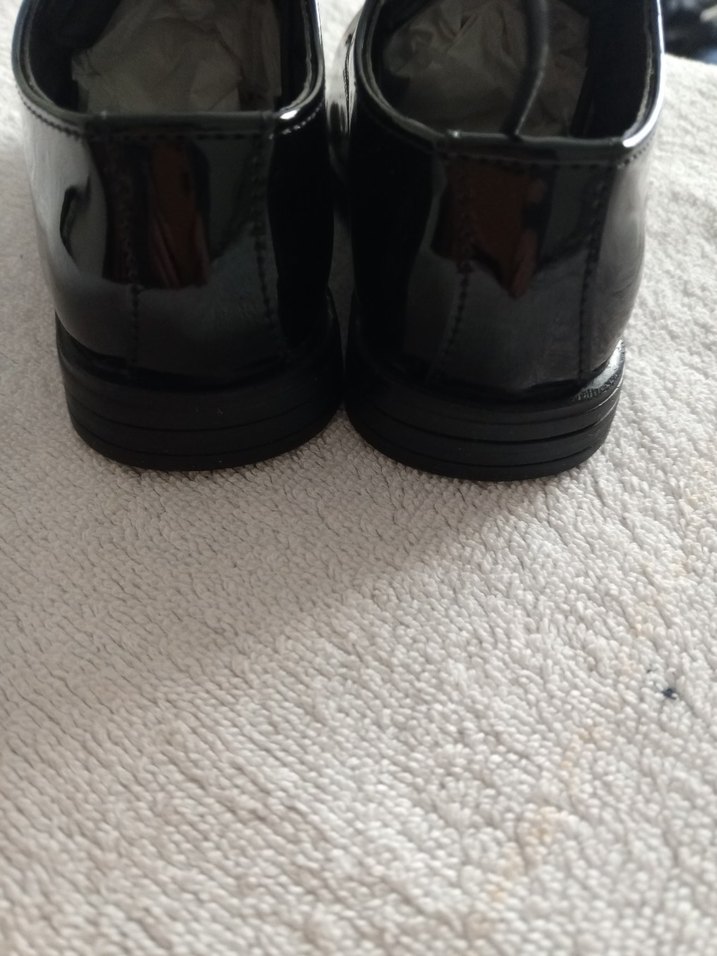 Parlak Siyah Erkek Çocuk Klasik Ayakkabı - Görsel 5