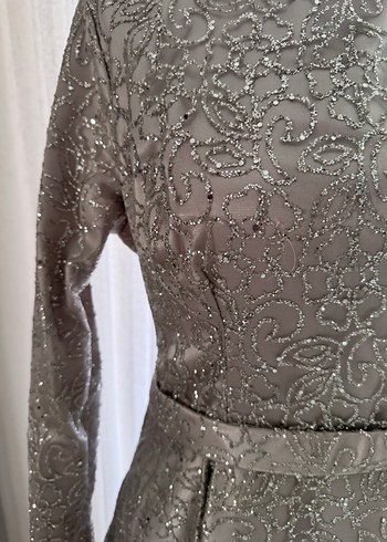 Gri Uzun Kollu Drapeli Abiye Elbise - Görsel 3