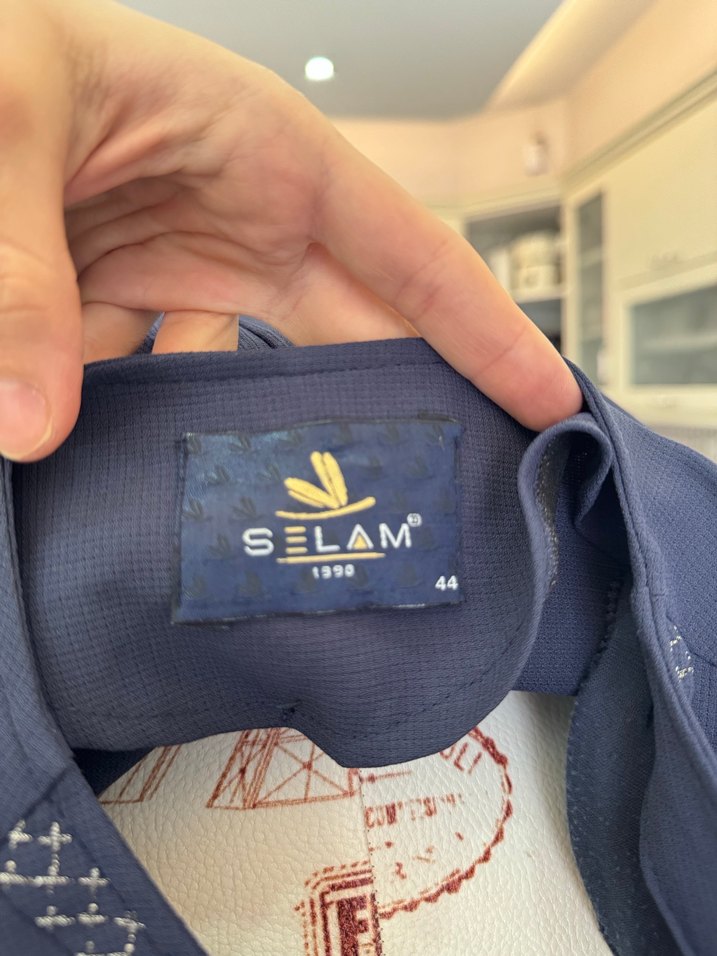 Düğmeli Nakışlı Uzun Lacivert Kadın Pardösü - Görsel 4