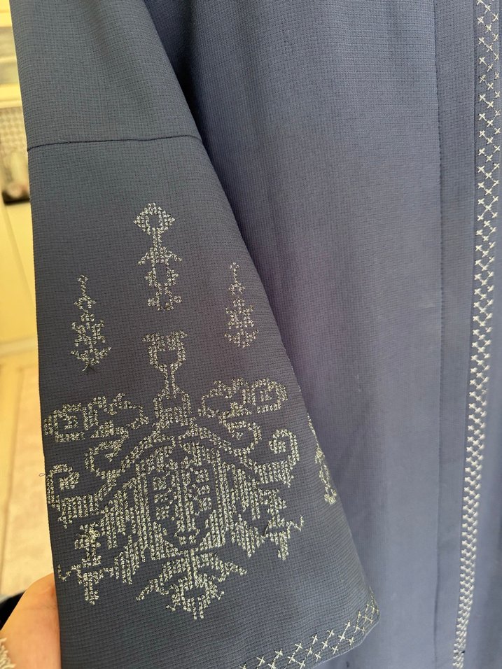 Düğmeli Nakışlı Uzun Lacivert Kadın Pardösü - Görsel 2