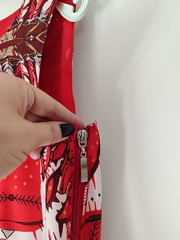 xs Beden kırmızı Renk desenli elbise