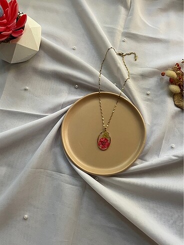Accessorize Gerçek çiçekli çelik kolye