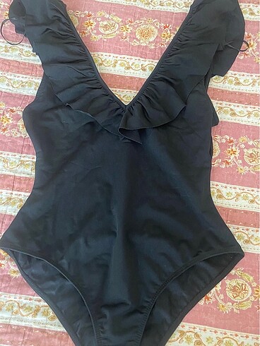 Büstiyer body