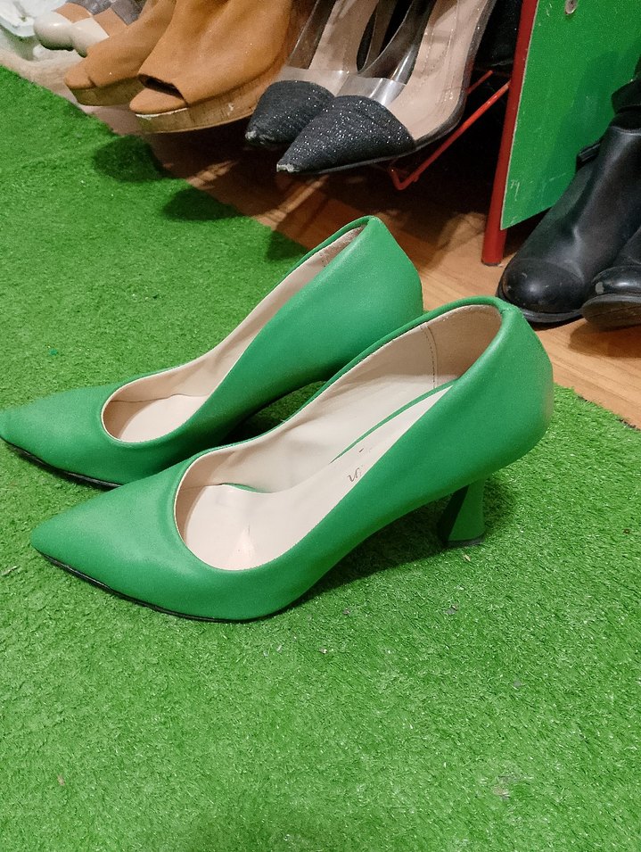 Parlak Yeşil Stiletto Kadın Ayakkabı - Görsel 3