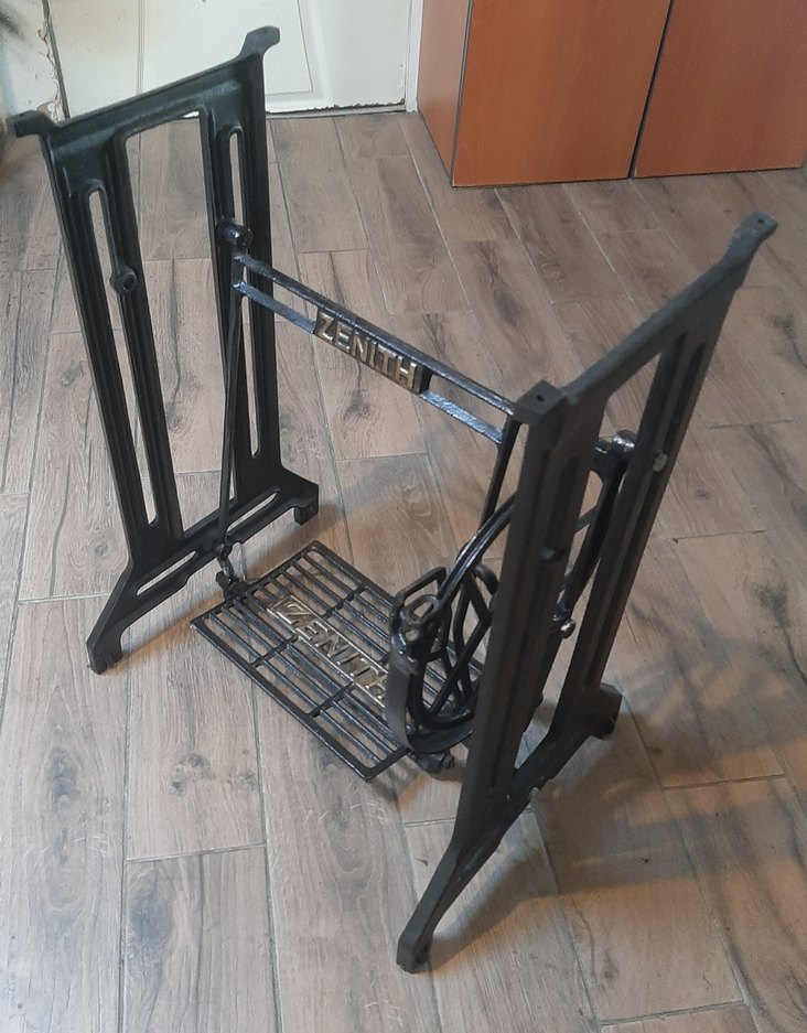 Zenith Siyah Dikiş Makinesi Ayağı - Görsel 5