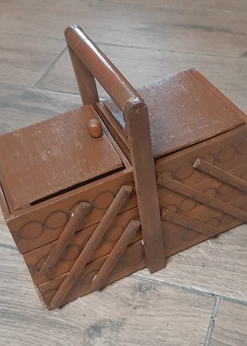 Kahverengi Ahşap dikiş kutusu - Görsel 2