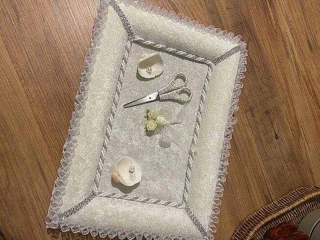 Beden SÖZ NİŞAN TEPSİSİ