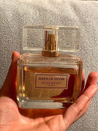 Givenchy for Dahlia Dilvin