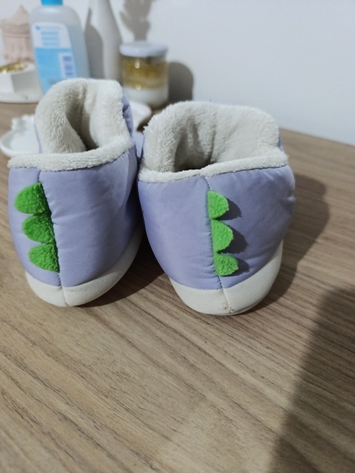 Mor Nakışlı  Çocuk Ev Terliği - Görsel 2