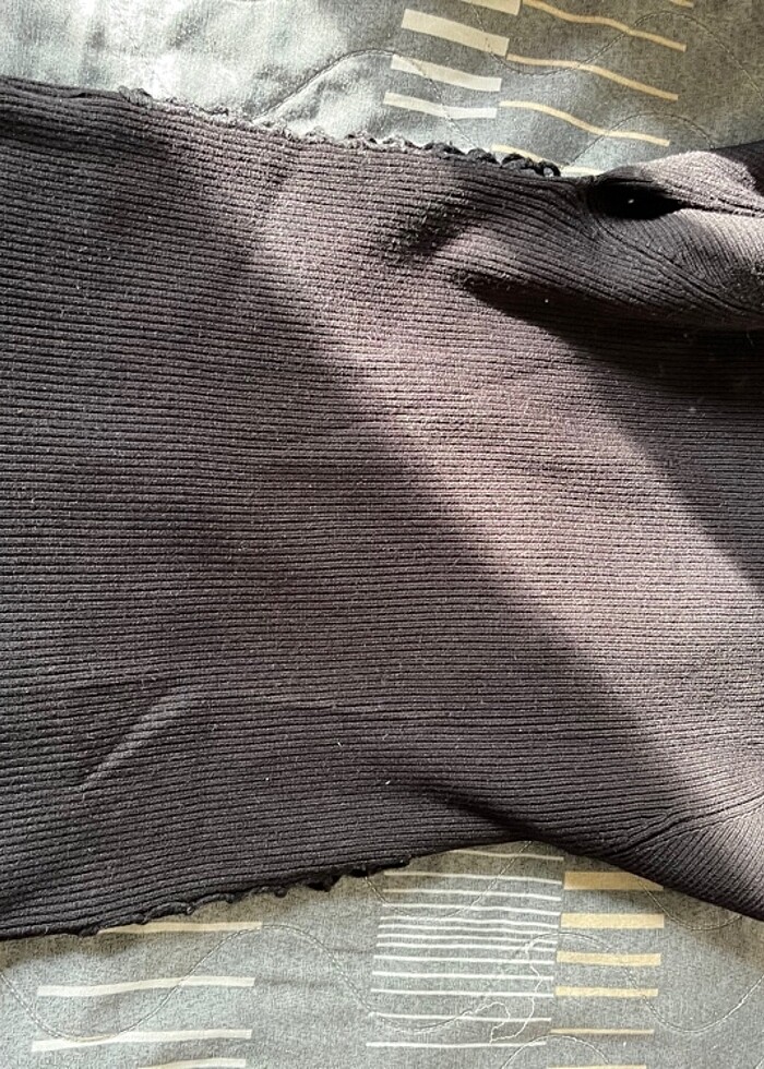 TRİKO DANTELLİ ÜST - Görsel 3