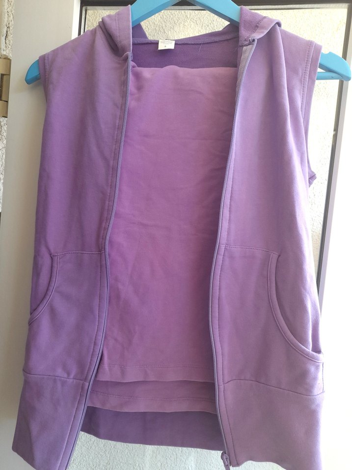 Kız Çocuk Mor Kapüşonlu Fermuarlı Yelek ve Alt - Görsel 2