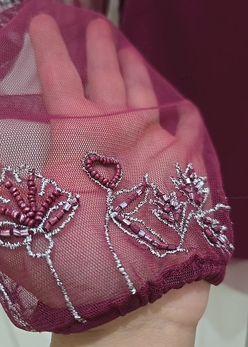 Bordo İşlemeli Boncuklu Uzun Kollu Bluz - Görsel 3