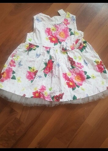 Almanyadan alınan 1 yaş elbise