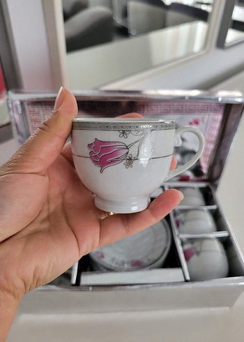 Beyaz Çiçek Desenli Kahve Fincan Seti - Görsel 2