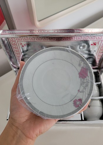 Beyaz Çiçek Desenli Kahve Fincan Seti - Görsel 4