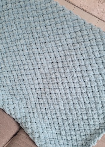 puffy Mavi Örgü Çocuk Battaniyesi - Görsel 4