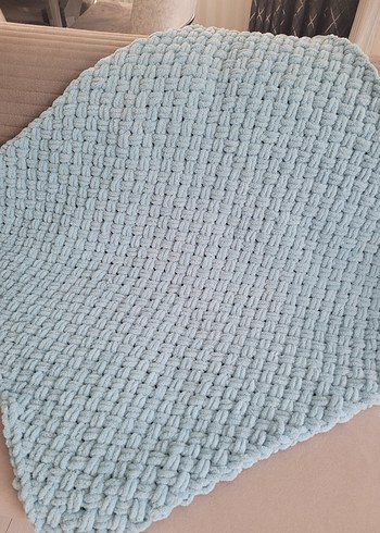 puffy Mavi Örgü Çocuk Battaniyesi - Görsel 5