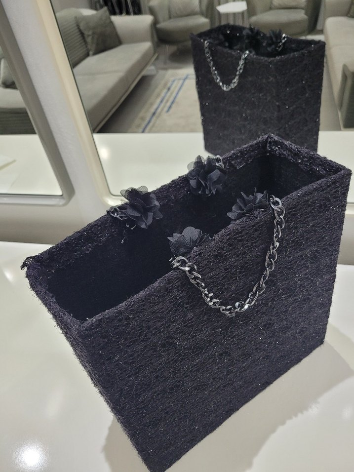 Zincir Detaylı Siyah Gotik Kadın Çanta - Görsel 5