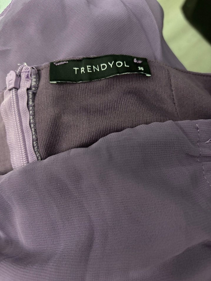 Mor yandan büzgülü ayarlamalı mini etek - Görsel 3